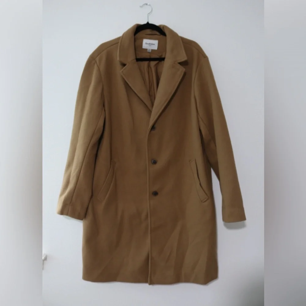 Goodfellow & Co Men's Camel Trench Coat size Large